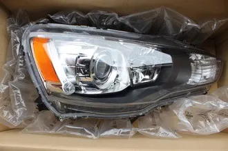郵送施工 ヘッドライトリペア