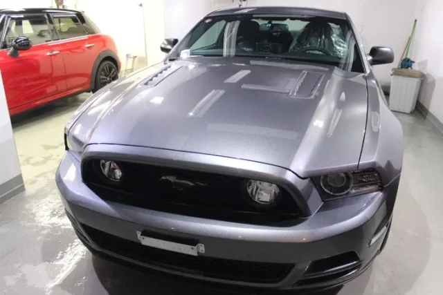 マスタングV8GTクーペのコーティングメンテナンス周期と駐車環境の関係性