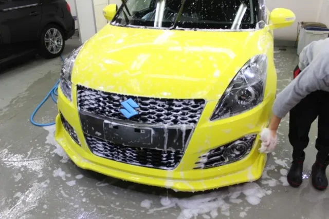 SUZUKIスイフトスポーツ(ZC32S)ボディーコーティング施工／東京都三鷹市Ｓ様