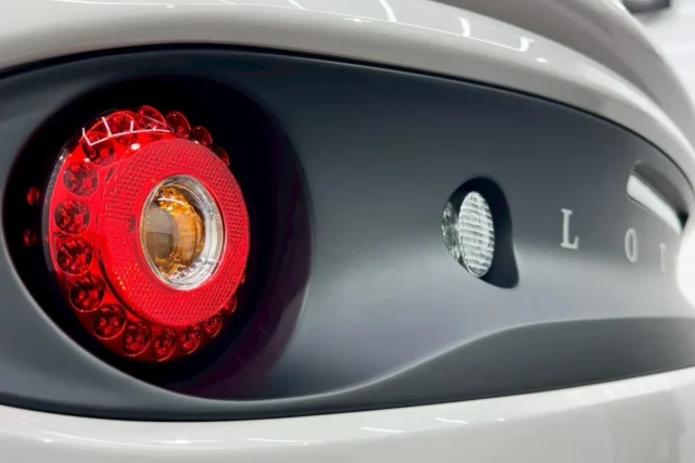 Lotus Elise　セラミックコーティング施工例/東京都目黒区T様