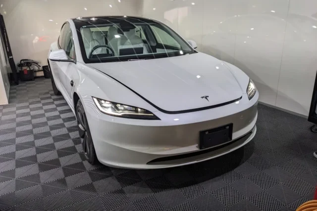 新車 TESLA MODEL3/セラミックコーティング等/東京都八王子市S様