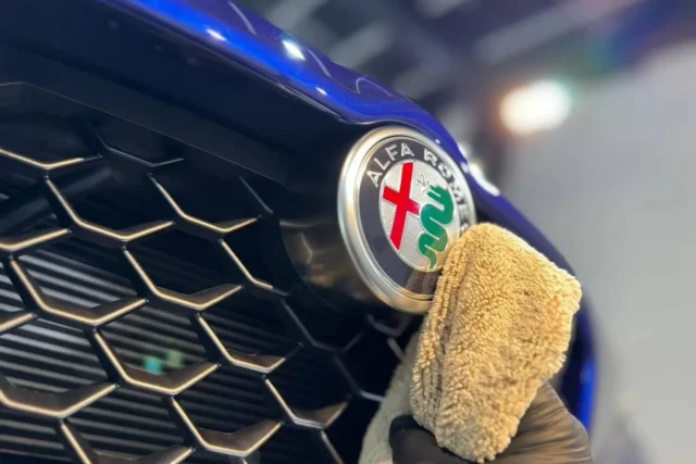 Alfa Romeo STELVIO　Veloce　Q4 ボディ・ホイールコーティング施工例/東京都杉並区Y様