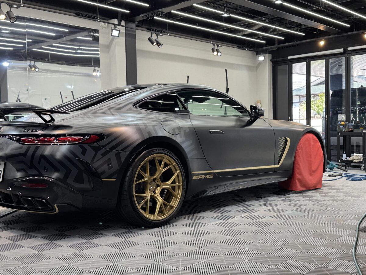 MercedesAMG GT63 4MATIC+ APXGP Edition
