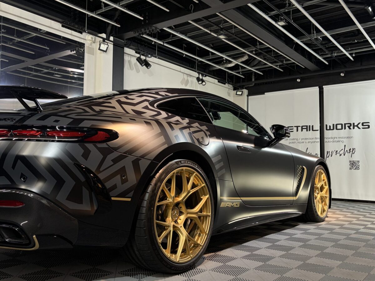 MercedesAMG GT63 4MATIC+ APXGP Edition